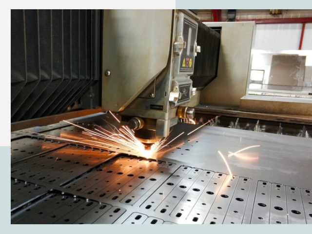 Лазерная резка металла в Щелково от 624 руб.